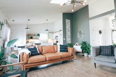 Hoe je een kleurrijk interieur samenstelt zonder overweldigend te zijn